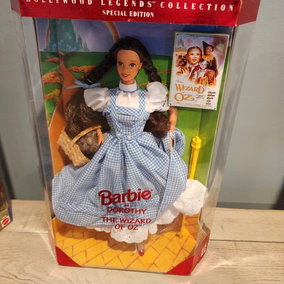Vintage 1994 Barbie as Dorothy in The Wizard of Oz NIB - Picture 3 of 4